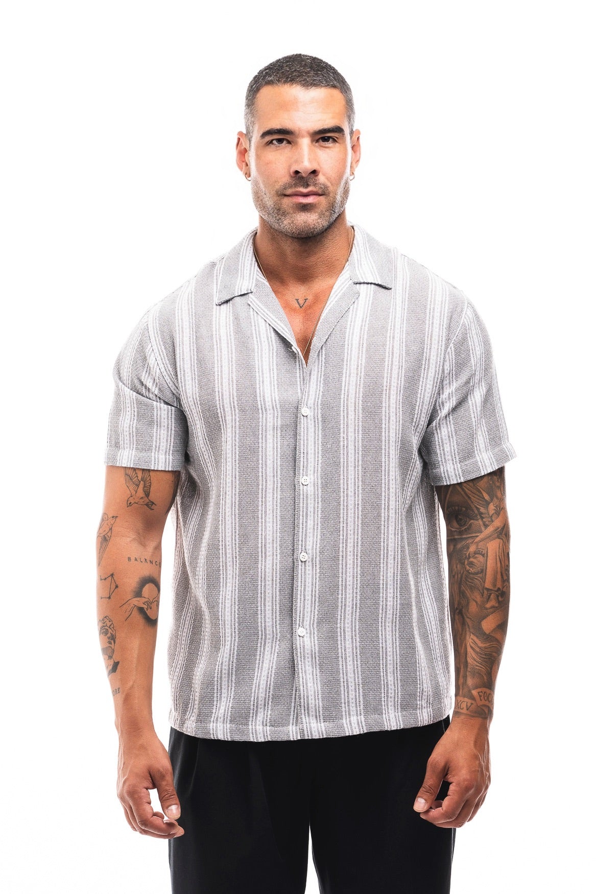 CAMISA RAYAS GRIS