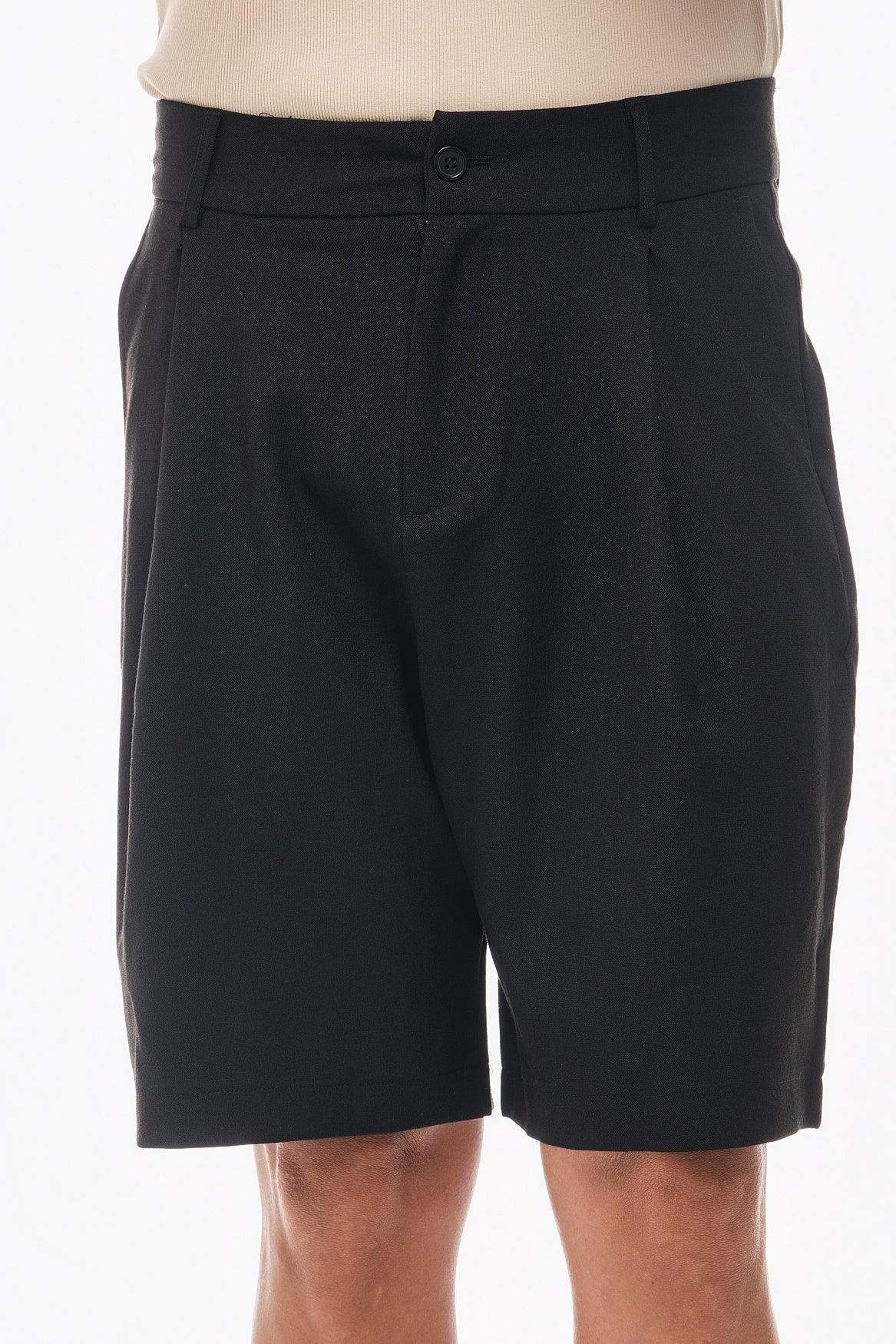 PANTALÓN BERMUDA PINZAS