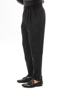 PANTALÓN CHINO PINZAS