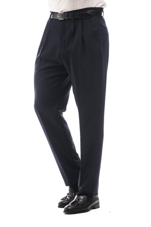 PANTALÓN CHINO PINZAS