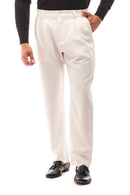 PANTALÓN CHINO PINZAS
