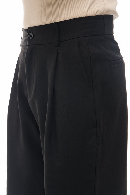 PANTALÓN BERMUDA PINZAS