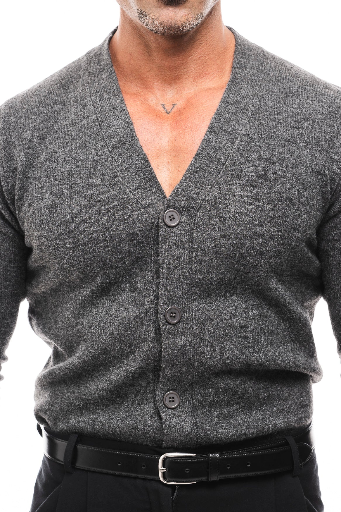 CÁRDIGAN LANA CUELLO PICO