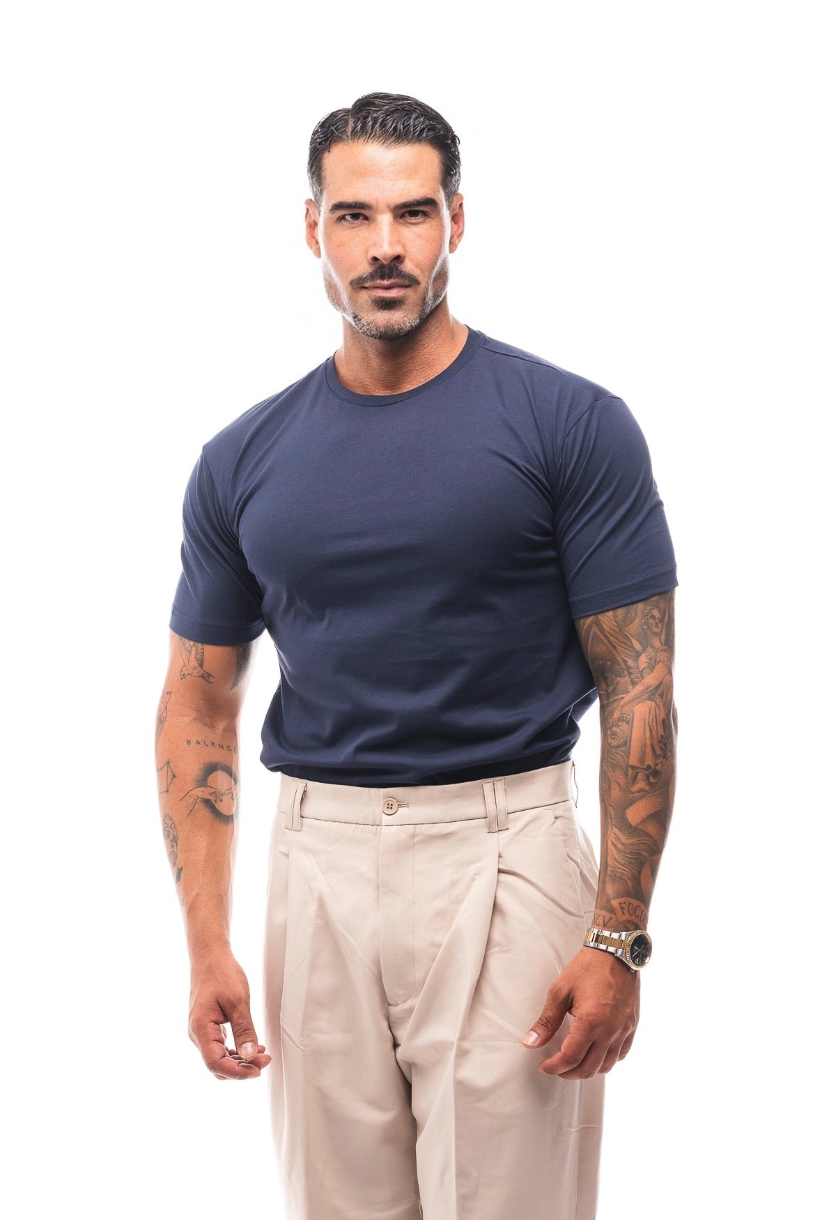 CAMISETA BÁSICA SLIM FIT