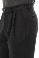 PANTALÓN CHINO PINZAS