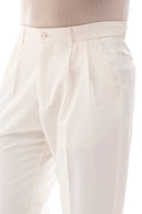 PANTALÓN CHINO PINZAS