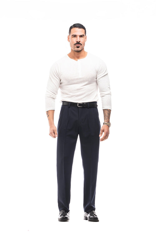 PANTALÓN CHINO PINZAS